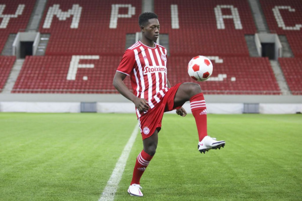 Photostory: Στα ερυθρόλευκα οι Κεϊτά και Νταμπό