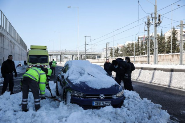 Αττική Οδός: Η «Οδύσσεια» ενός καρδιοπαθούς που έμεινε εγκλωβισμένος για 22 ώρες χωρίς τα φάρμακά του