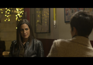 MEGA STORIES: Τέσσερις γυναίκες μιλούν για την εφιαλτική στιγμή που είδαν τον εαυτό τους στο διαδίκτυο