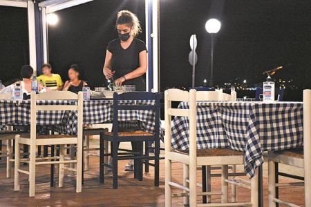 Συννεφιασμένο ανατέλλει το 2022