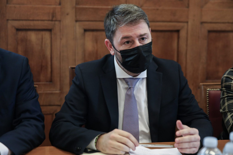 Πρόταση μομφής: Ο Ανδρουλάκης ζήτησε αίθουσα για την Κ.Ο. και του αρνήθηκαν