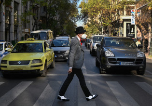 Σαρηγιάννης – Έρχεται αποκλιμάκωση – Πότε θα πέσουμε κάτω από τις 3.000 κρούσματα