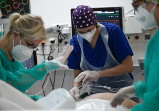 Κοροναϊός: 11.124 νέα κρούσματα και 97 θάνατοι – Στους 571 οι διασωληνωμένοι