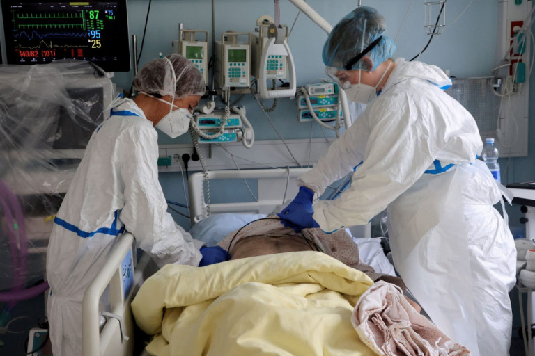 EODY: 81 COVID-19 deaths, nearly 19,000 new infections in last 24 hours, 688 intubated