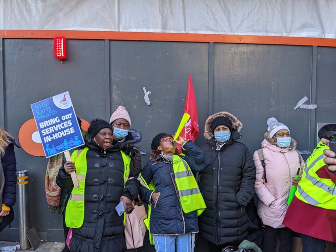 Βρετανία: Ξεκίνησαν απεργία οι εργολαβικοί εργαζόμενοι στα νοσοκομεία – Δεν θα επιστρέψουν στη δουλειά για δύο εβδομάδες