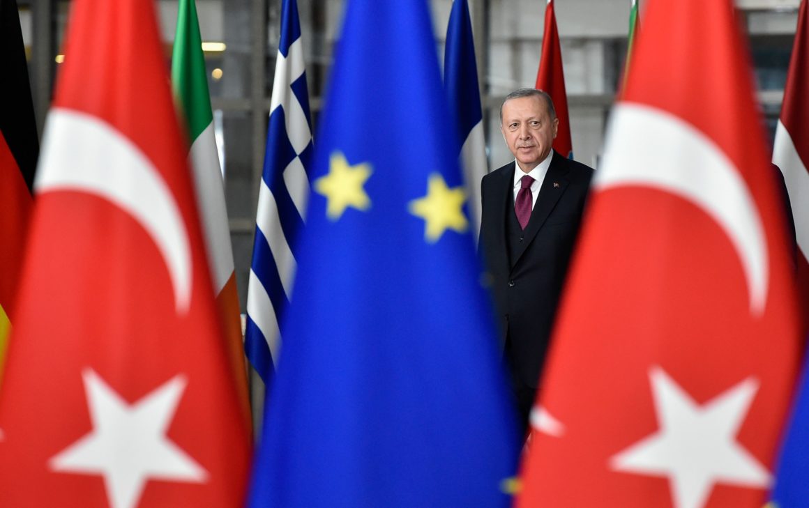 OP-ed - Containing Turkey: Is a paradigm shift feasible?