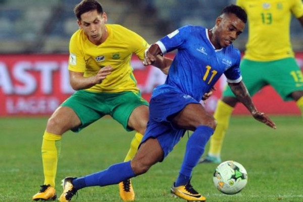 Βασικός ο Γκάρι Ροντρίγκες, στον πάγκο ο Σισέ