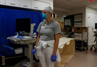 Κοροναϊός – «Έσπασε» το όριο των 300 εκατομμυρίων κρουσμάτων, ο ρόλος της παραλλαγής Όμικρον