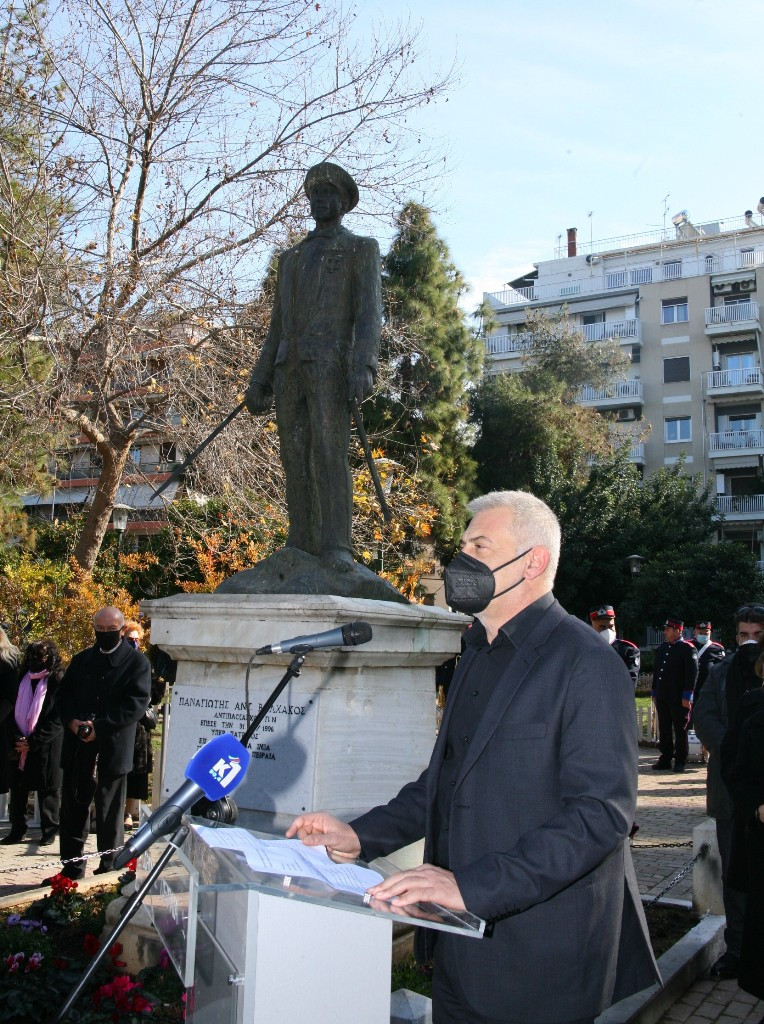 Δήμος Πειραιά: Τίμησε τον Πειραιώτη  ήρωα των Ιμίων Αντιναύαρχο Παναγιώτη Βλαχάκο