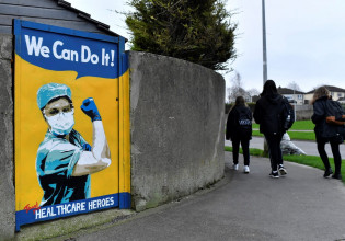 Ιρλανδία: Ετοιμάζεται να χαλαρώσει όλους τους περιορισμούς λόγω κοροναϊού