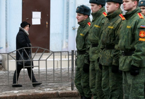 Ουκρανία: Φωτιά άναψαν οι βρετανικές αποκαλύψεις για ρωσική παρέμβαση στο πολιτικό σκηνικό