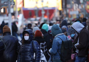 ΗΠΑ – Τσουνάμι πανδημίας – Σχεδόν 400.000 νέα κρούσματα καθημερινά