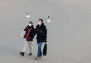 Ομικρον – Σε αχαρτογράφητα νερά η χώρα – Αυξάνονται οι εισαγωγές στα νοσοκομεία