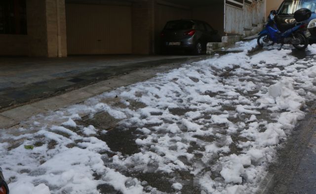 ΕΚΑΒ: Κίνδυνος καταγμάτων λόγω παγετού – Να αποφεύγονται οι μη απαραίτητες μετακινήσεις