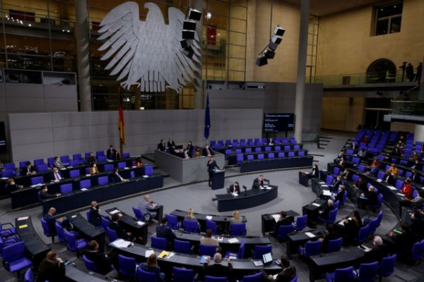 Γερμανία: Οι βουλευτές θα ψηφίσουν για τον υποχρεωτικό εμβολιασμό