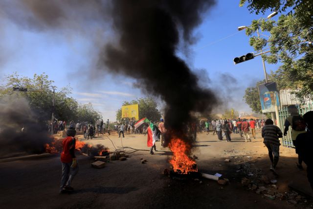 Σουδάν - Συνεχίζονται οι διαδηλώσεις στο Χαρτούμ - Ενας νεκρός