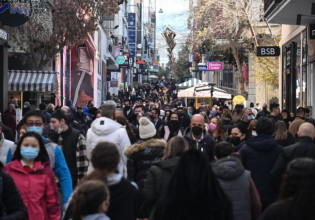 Κοροναϊός – Τα… σχεδόν 100.000 κρούσματα σε δύο μέρες φέρνουν νέα μέτρα – Τα σενάρια στο συρτάρι