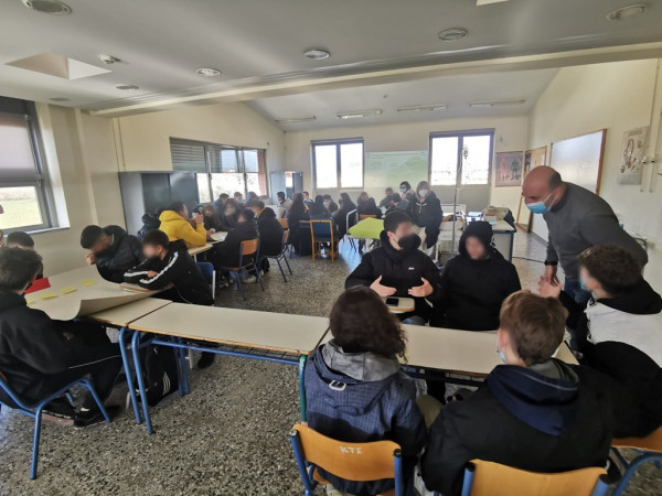 Τρίκαλα: Το πήραν πάνω τους 1.000 μαθητές