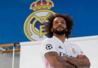 Μαρσέλο – Ισοφάρισε τον Χέντο στην κορυφή της λίστας τίτλων με τη Ρεάλ