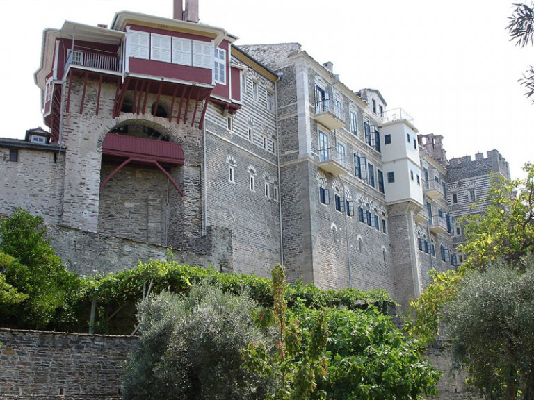 Οι ιεροί… αγκαθωτοί αστακοί της Μονής Βατοπεδίου