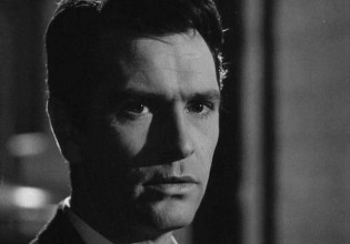 Νίκος Κούρκουλος: Δεκαπέντε χρόνια χωρίς τον μεγάλο γόη, τον παθιασμένο θεατράνθρωπο