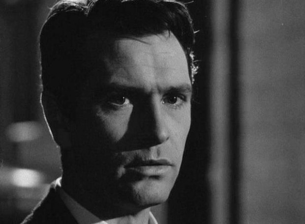 Νίκος Κούρκουλος: Δεκαπέντε χρόνια χωρίς τον μεγάλο γόη, τον παθιασμένο θεατράνθρωπο