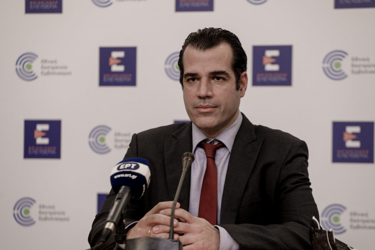 Κοροναϊός: Live οι ανακοινώσεις Πλεύρη για την άρση των μέτρων