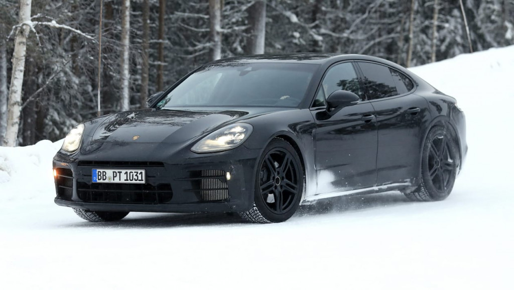 Porsche Panamera: Ανανέωση στο… τετράγωνο