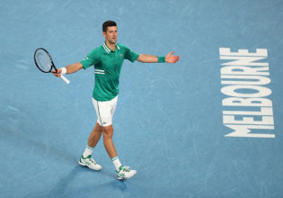 Υπουργός Εσωτερικών Αυστραλίας – «Ο Τζόκοβιτς δεν κρατείται, όποτε θέλει μπορεί να φύγει»