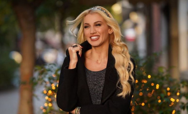 Κωνσταντίνα Σπυροπούλου – Με κοροναϊό η παρουσιάστρια – Τι δήλωσε η ίδια