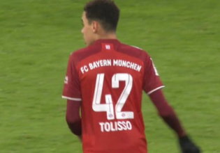 Ο Μουσιάλα αγωνίστηκε με φανέλα Τολισό κόντρα στην Γκλάντμπαχ