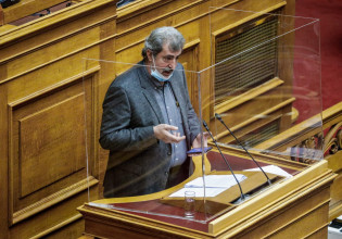 Πολάκης: Τραβάει το σκοινί ο βουλευτής του ΣΥΡΙΖΑ – Μιλά για Χούντα και «απειλεί»