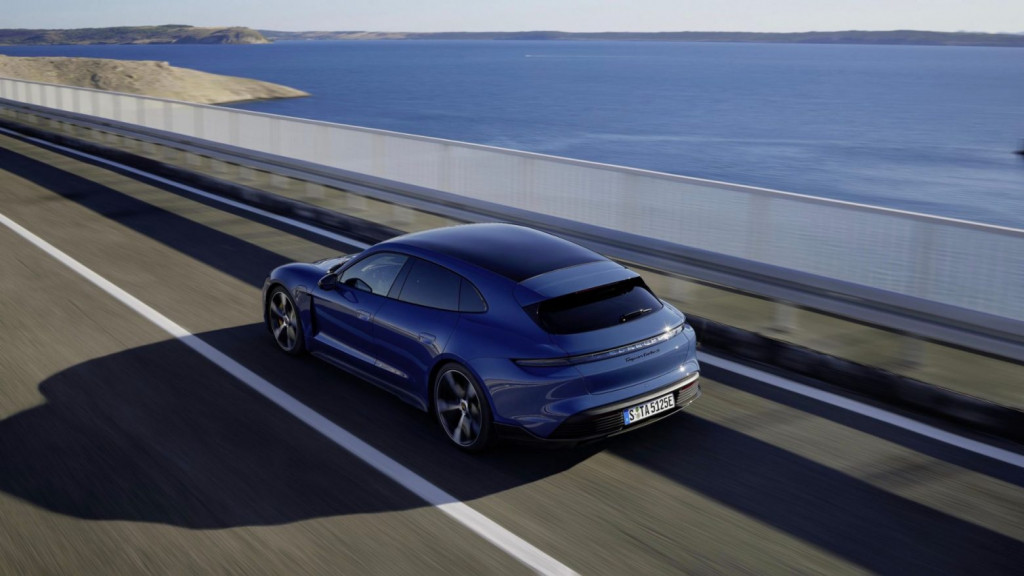Porsche Taycan Sport Turismo: Πρακτική σκέψη