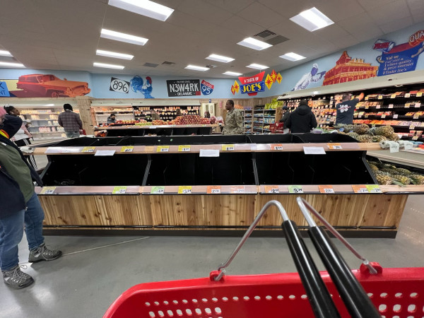 ΗΠΑ – Γιατί είναι… άδεια τα ράφια των σούπερ μάρκετ;