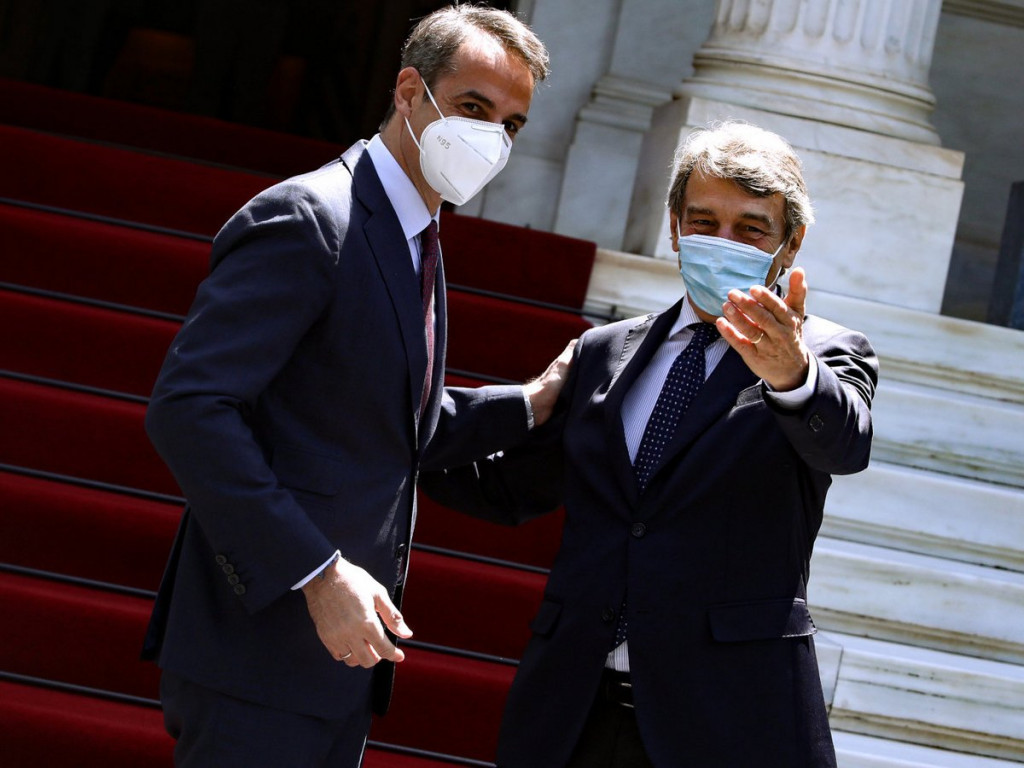 Νταβίντ Σασόλι – Σοκαρισμένος ο Μητσοτάκης από τον αιφνίδιο θάνατο του προέδρου του Ευρωπαϊκού Κοινοβουλίου