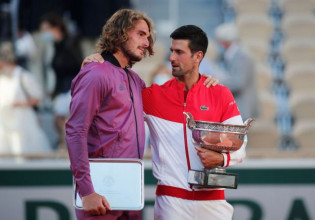 Τσιτσιπάς για Τζόκοβιτς – «Δεν παίζουν όλοι με τους κανόνες»