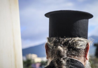 Βιασμός ανήλικης – Συνελήφθη ιερέας – Κατηγορίες για ασέλγεια και πορνογραφία