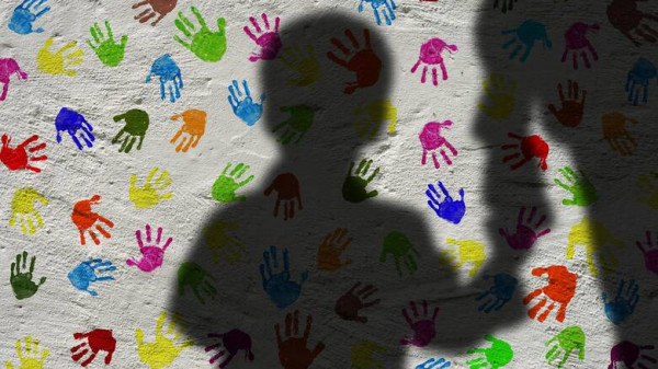 Βόλος – «Το πήγα στο ορφανοτροφείο γιατί κινδύνευε η ζωή του» λέει η μητέρα που άφησε το παιδί της