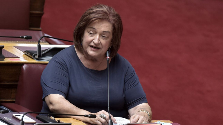 Μαριέττα Γιαννάκου: Δύσκολες ώρες για τη βουλευτή – Παραμένει στη ΜΕΘ