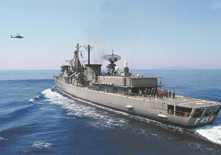 Βρετανία – Πληροφορίες για επίθεση εναντίον πλοίου στα ανοικτά της Υεμένης έλαβε το Πολεμικό Ναυτικό