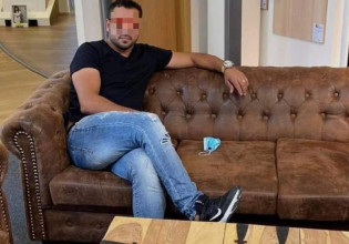Ομηρία στο κέντρο της Αθήνας – Την απείλησε με μαχαίρι, είπε η αδελφή της γυναίκας