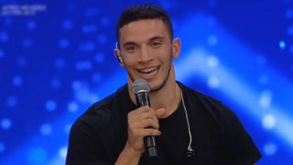 Συγκλόνισε ο Άγγελος στο Ελλάδα έχεις ταλέντο: Διαγνώστηκε με εγκεφαλική παράλυση αλλά σάρωσε στη σκηνή