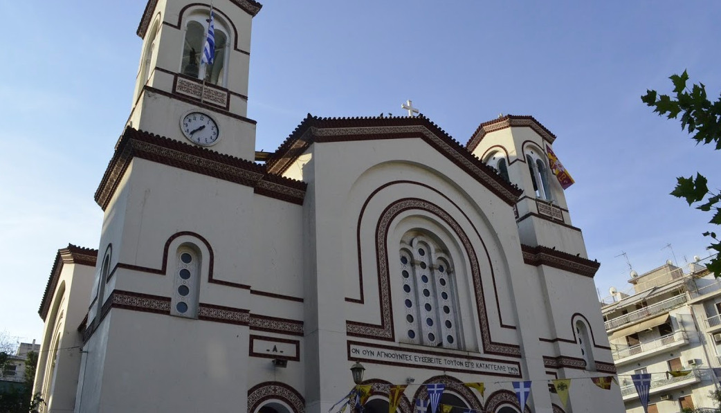 Άγιος Παύλος – Έκρηξη από γκαζάκια έξω από την εκκλησία