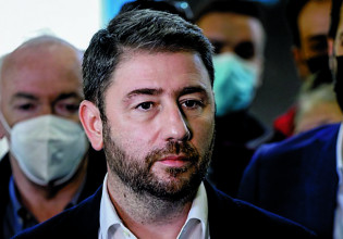 «Ελπίδα» – Ανδρουλάκης: Στο έλεος της κακοκαιρίας οι πολίτες – Αυτό δεν είναι επιτελικό κράτος