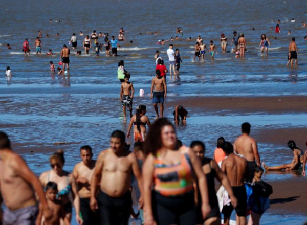 Αργεντινή – Πρωτοφανές κύμα καύσωνα με θερμοκρασίες πάνω από 40 βαθμούς και διακοπές στην ηλεκτροδότηση