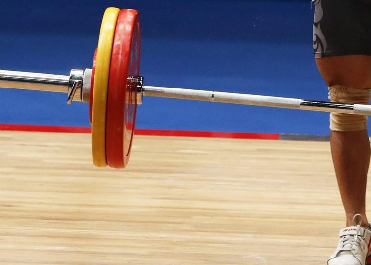 Νεκρός από κοροναϊό 23χρονος Ελληνοαυστραλός αρσιβαρίστας