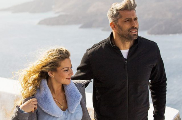 The Bachelor – Αλέξης Παππάς και Αθηνά αντάλλαξαν ευχές για το 2022 μέσω βιντεοκλήσης