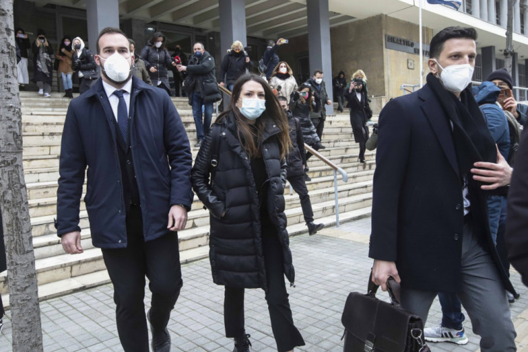 Βιασμός στη Θεσσαλονίκη: Οι τοξικολογικές εξετάσεις θα επιβεβαιώσουν όσα κατήγγειλε η 24χρονη λέει ο δικηγόρος της