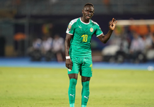 Σοκαριστική σύγκρουση του Μανέ με τον τερματοφύλακα του Πράσινου Ακρωτηρίου (vid)