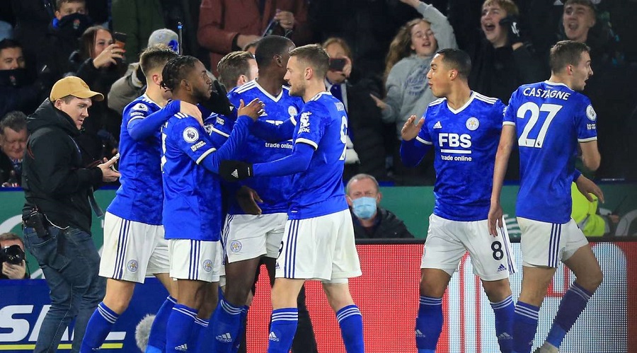 Τέσσερις παίκτες της Λέστερ βρέθηκαν σε τουρνουά με 3.000 άτομα